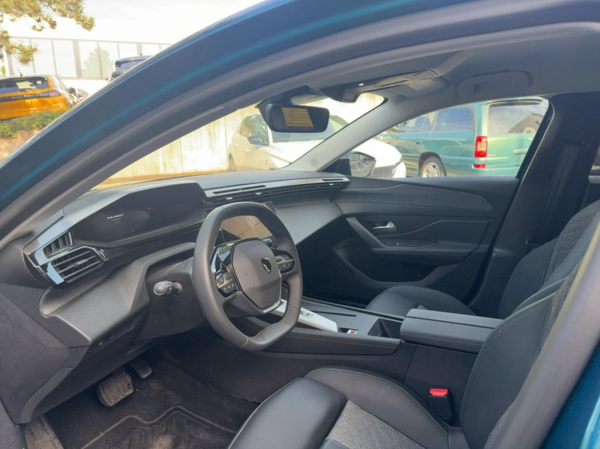 PEUGEOT 408 Allure PureTech 130 EAT8