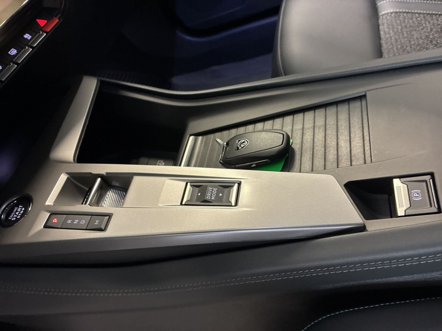PEUGEOT 308 Allure PureTech 130 EAT8
