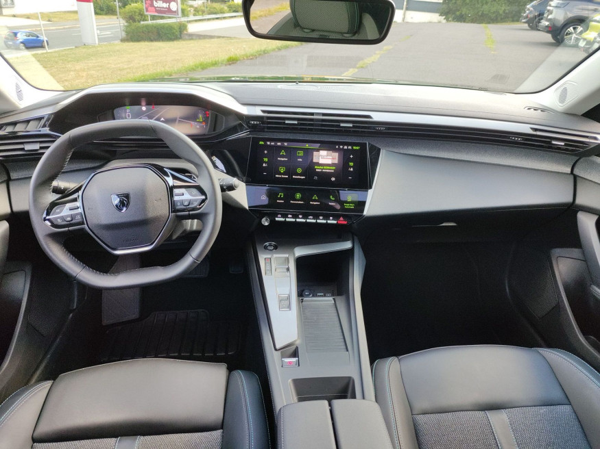 PEUGEOT 308 Allure PureTech 130 EAT8