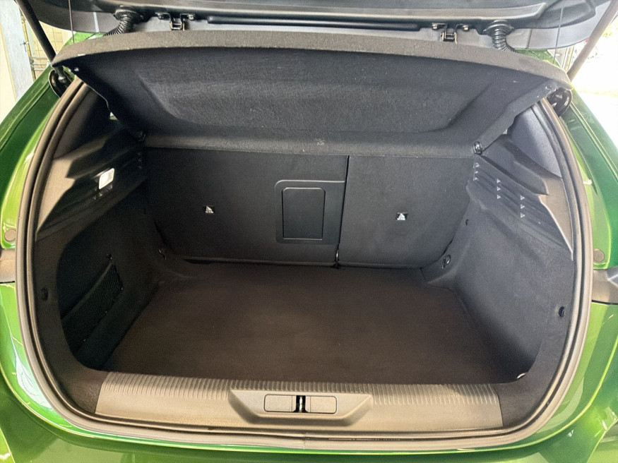 PEUGEOT 308 Allure PureTech 130 EAT8