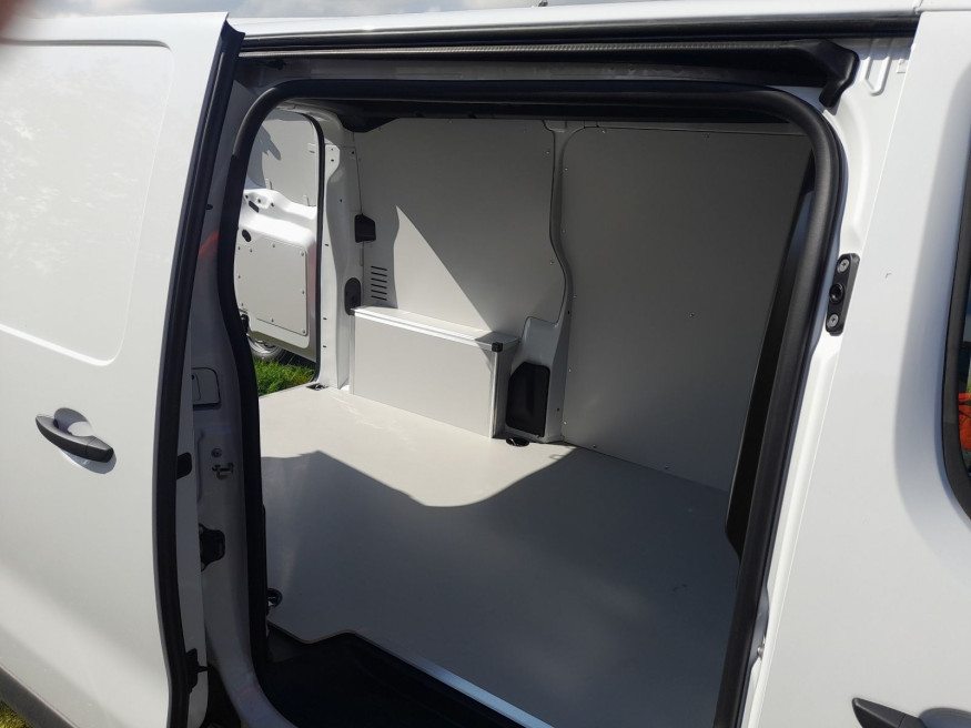 OPEL Vivaro Cargo M 1.5D Sicht-Ausst. *NP*