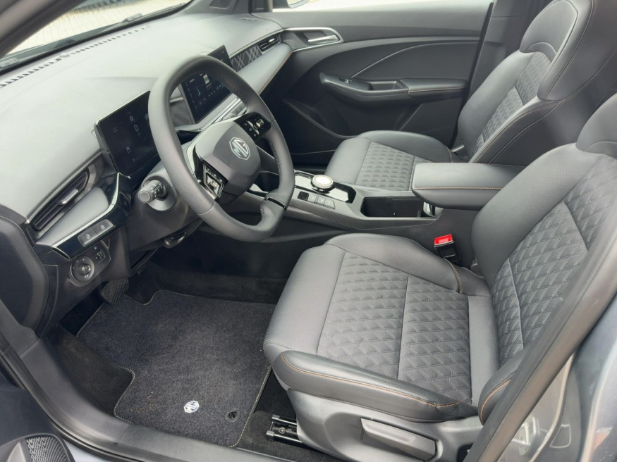 MG 3 1.5 Hybrid+ 143kW Luxury
