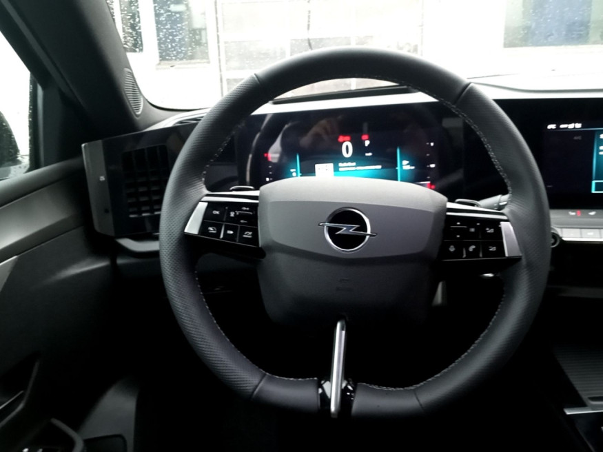 OPEL Astra GS, Navi, SHZ, LED