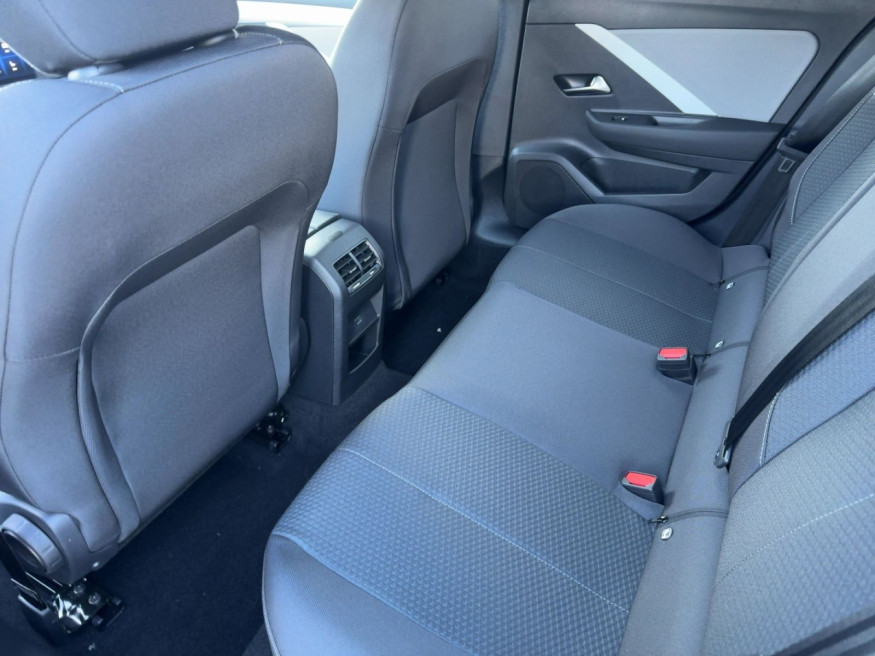 OPEL Astra Edition, AHK, LED, SHZ, PDC