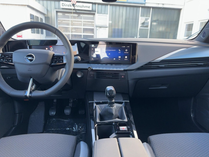 OPEL Astra Edition, LED, AGR-Sitze, PDC