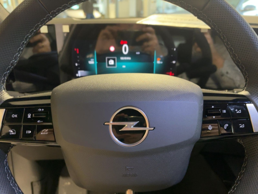 OPEL Astra GS, LED, LRHZ, PDC