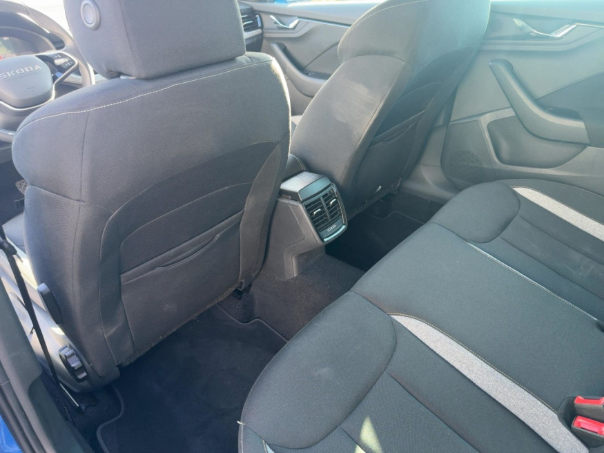 SKODA Kamiq Plus DSG, SHZ, Kamera, LED