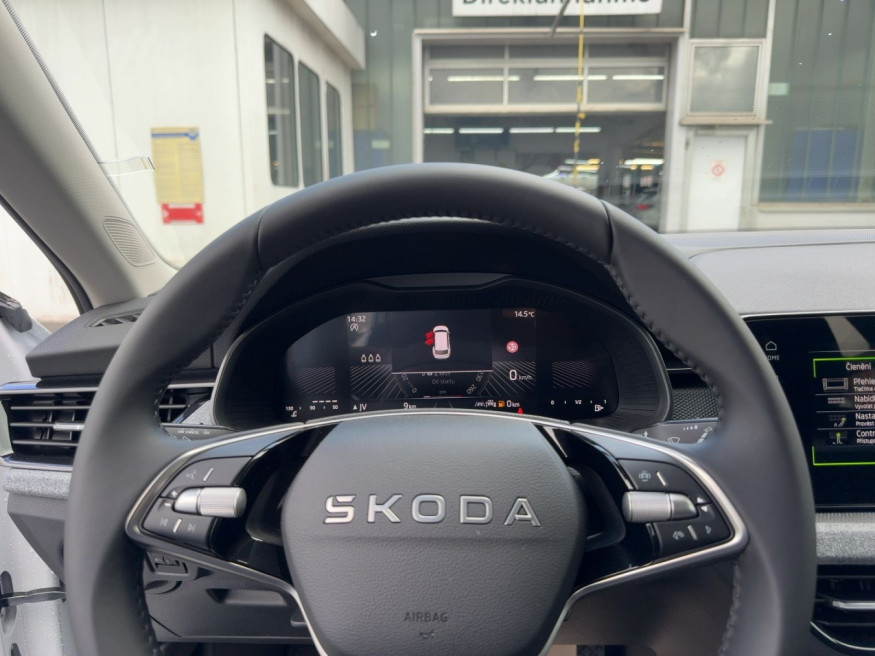 SKODA Kamiq Select,Kamera,SHZ,5 J.Garantie