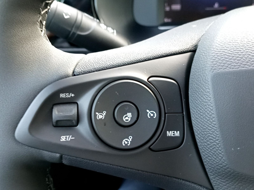 OPEL Corsa GS,PDC, LED, SHZ