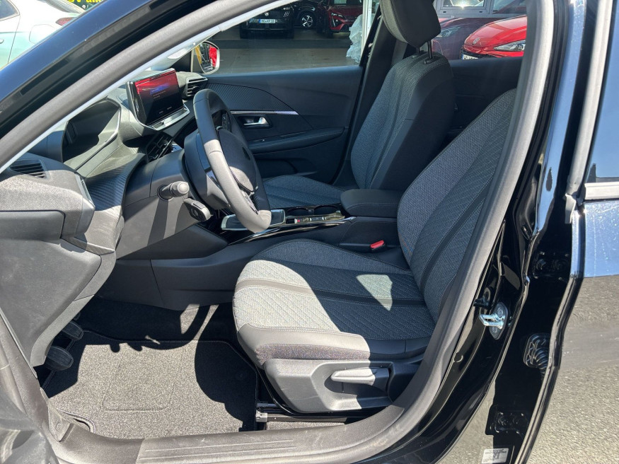 PEUGEOT 208 ALLURE PureTech 100