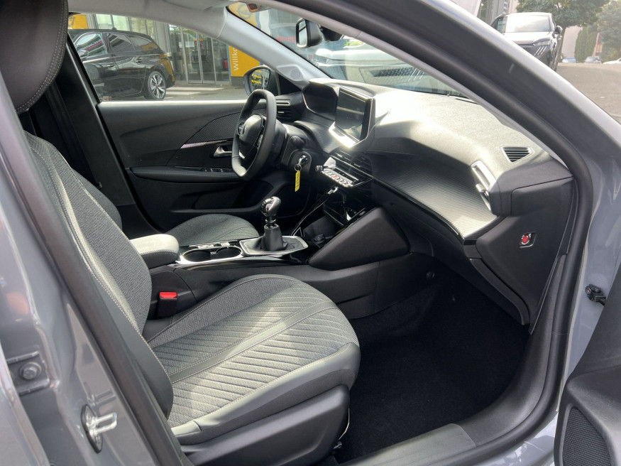 PEUGEOT 208 ALLURE PureTech 100