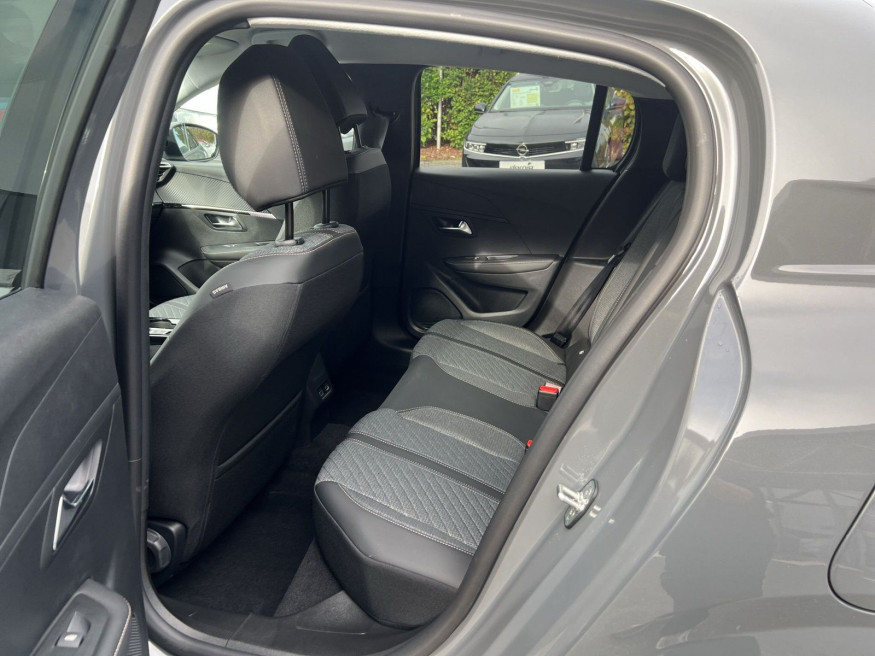 PEUGEOT 208 ALLURE PureTech 100