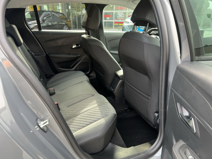 PEUGEOT 208 ALLURE PureTech 100