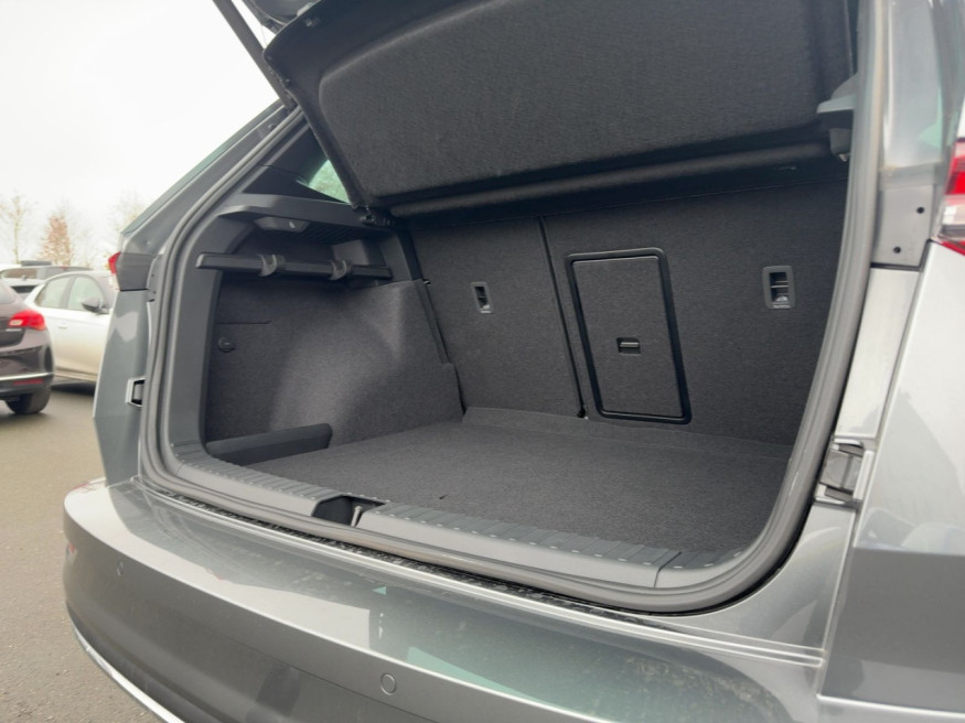 SKODA Karoq Sportline 4x4 DSG,AHK,LED,SHZ