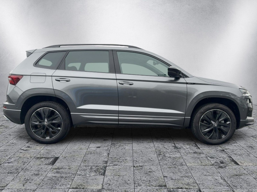 SKODA Karoq Sportline 4x4 DSG,AHK,LED,SHZ