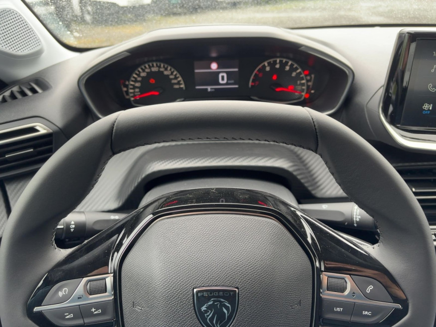 PEUGEOT 208 Style