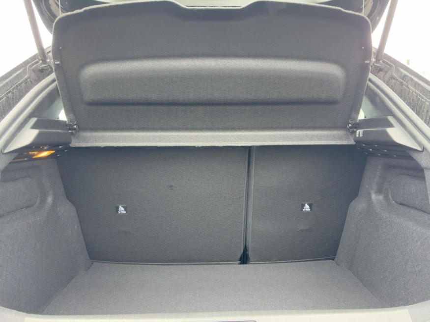 PEUGEOT 208 Style