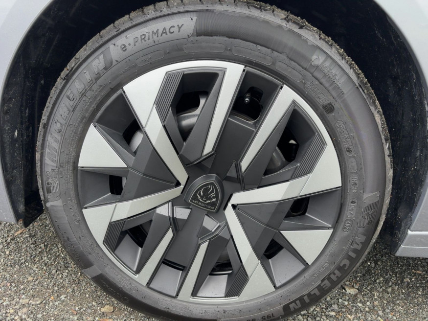 PEUGEOT 208 Style, SHZ, LED, PDC