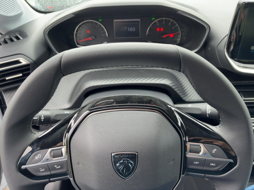 PEUGEOT 208 Style