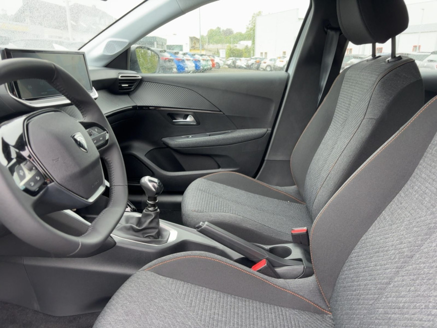 PEUGEOT 208 Style