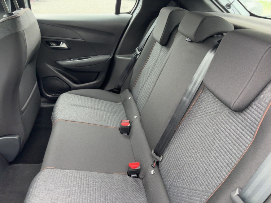 PEUGEOT 208 Style