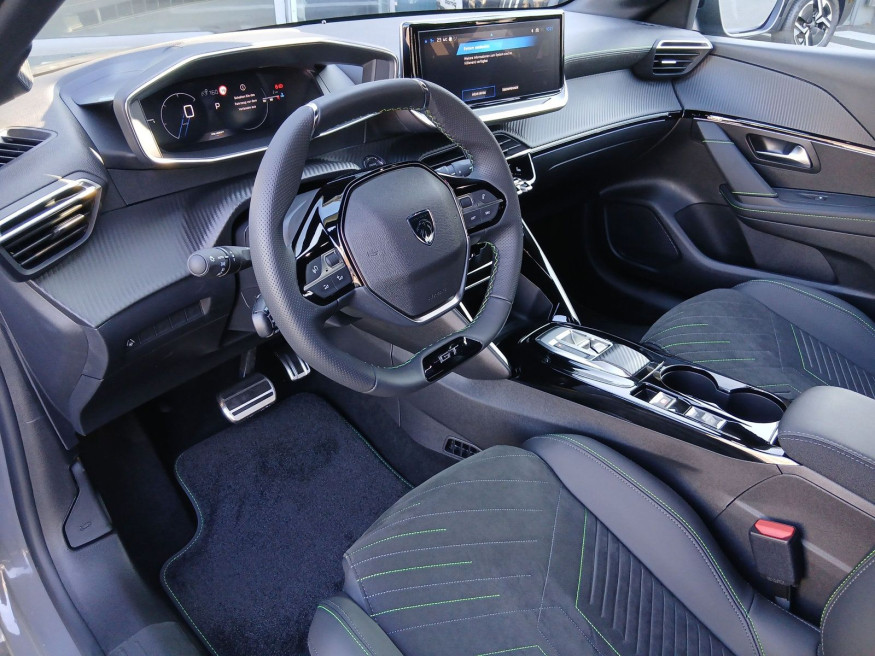 PEUGEOT 208 GT Hybrid 110