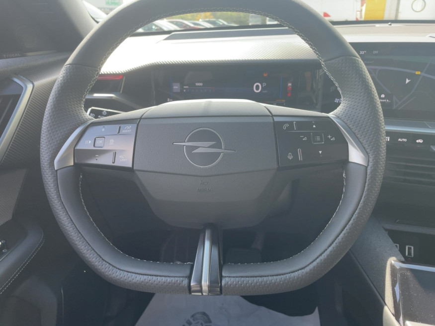 OPEL Grandland GS Komfort + Techpaket