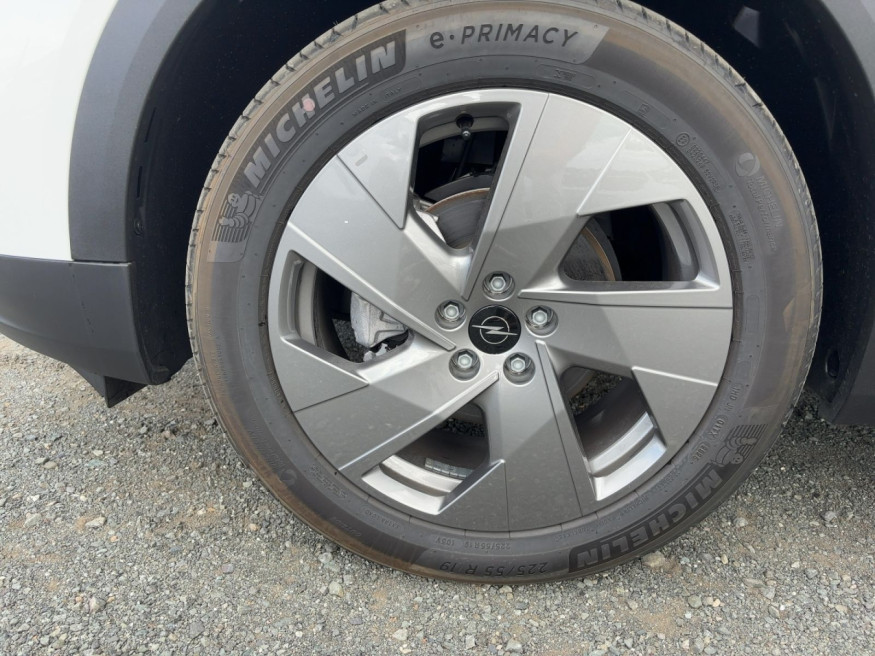 OPEL Grandland Hybrid Edition