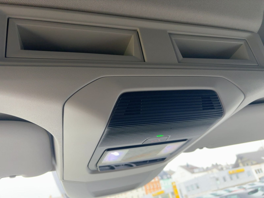 VW Crafter Kastenwag. mittellang Hochdach