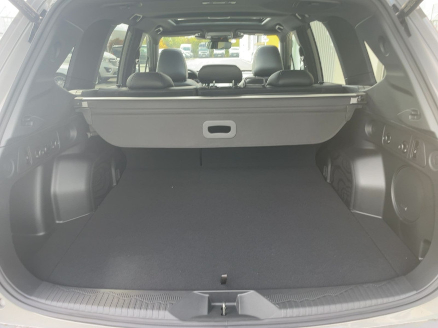 SUBARU Forester 2.0ie e-BOXER Platinum