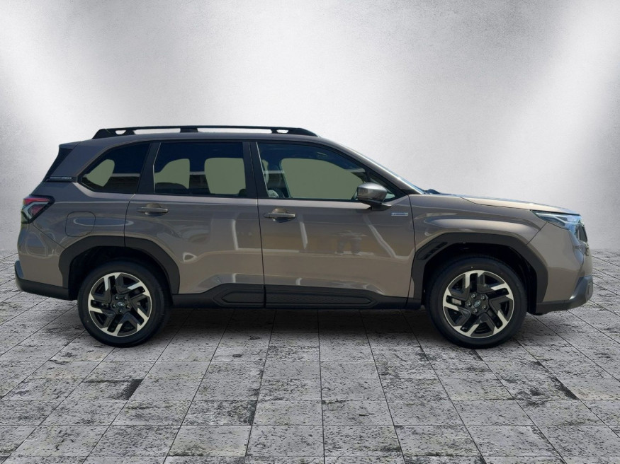 SUBARU Forester 2.0ie e-Boxer Exclusive Linear