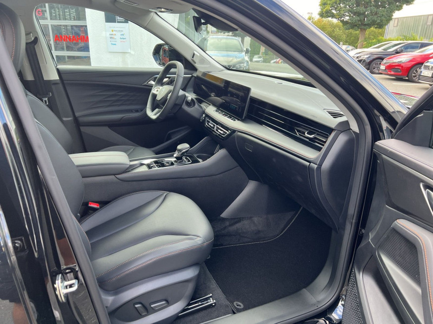 MG HS PHEV Luxury 1.5 MY24