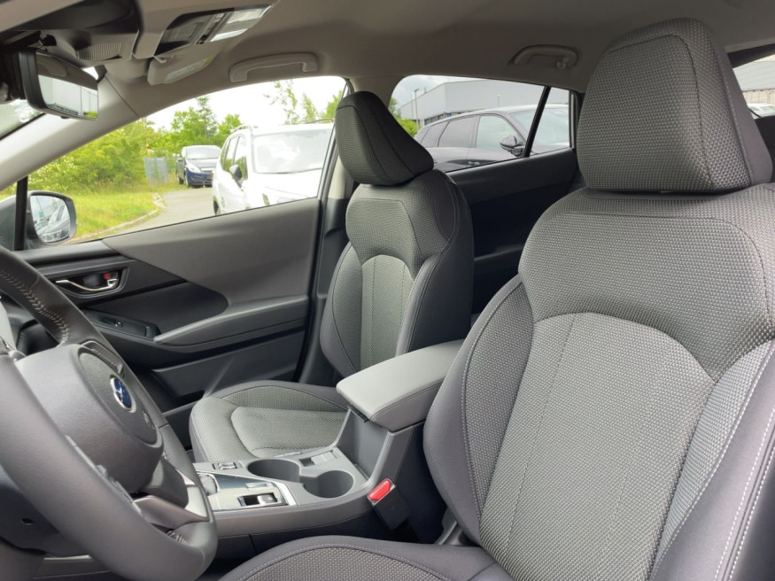 SUBARU Crosstrek Active 2.0ie e-Boxer