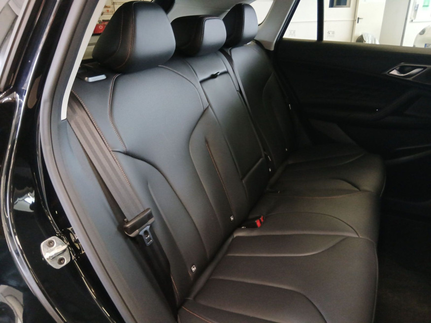 MG HS HEV Luxury MY25