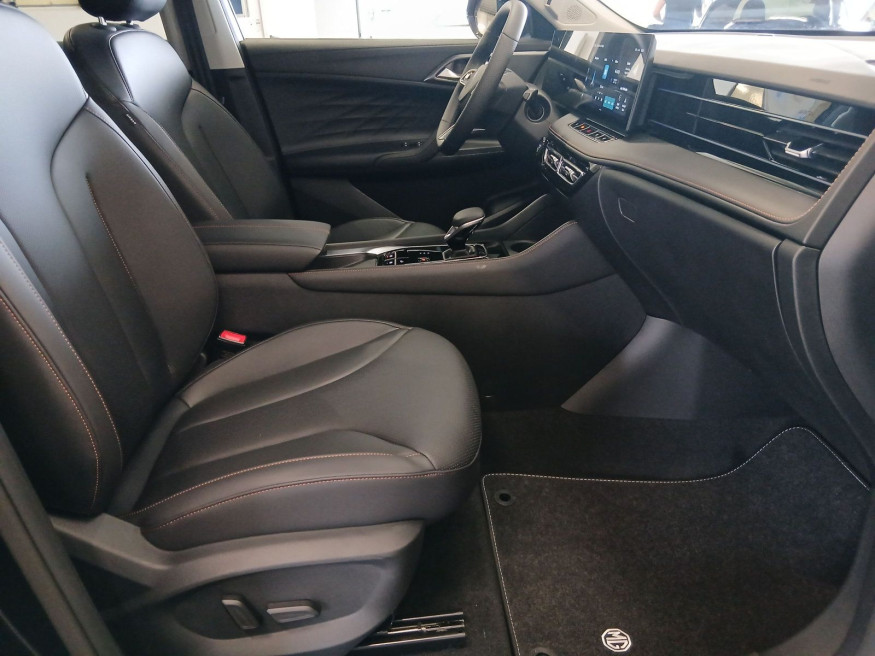 MG HS HEV Luxury MY25