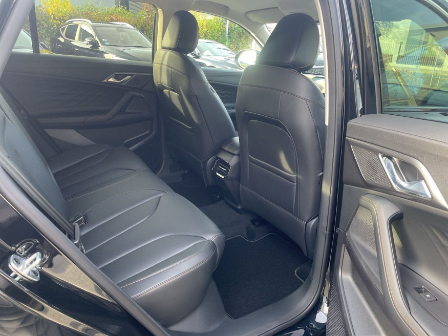 MG HS PHEV Luxury 1.5 MY24 *FP*