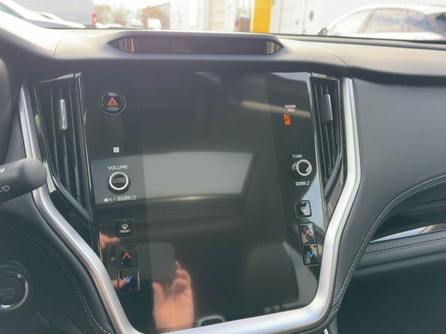 SUBARU Outback 2.5i Platinum Lineartronic