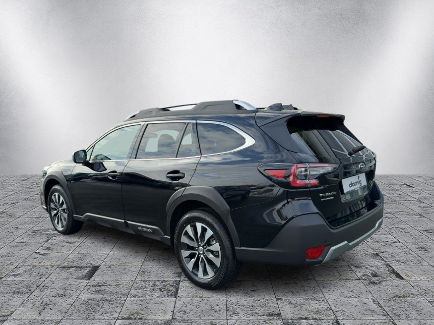 SUBARU Outback 2.5i Platinum Lineartronic