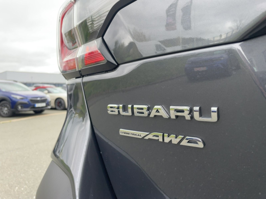 SUBARU Outback 2.5i Platinum