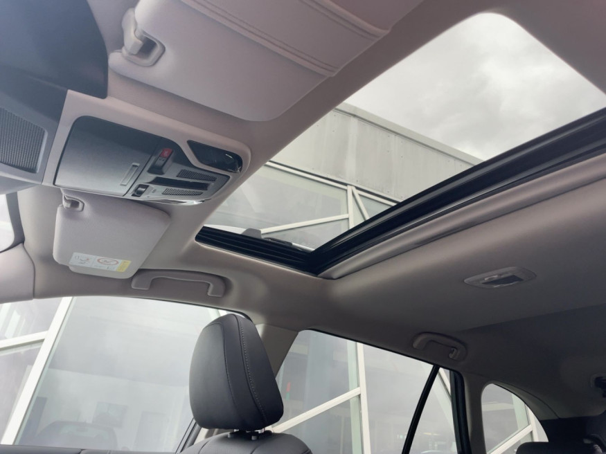 SUBARU Outback 2.5i Platinum