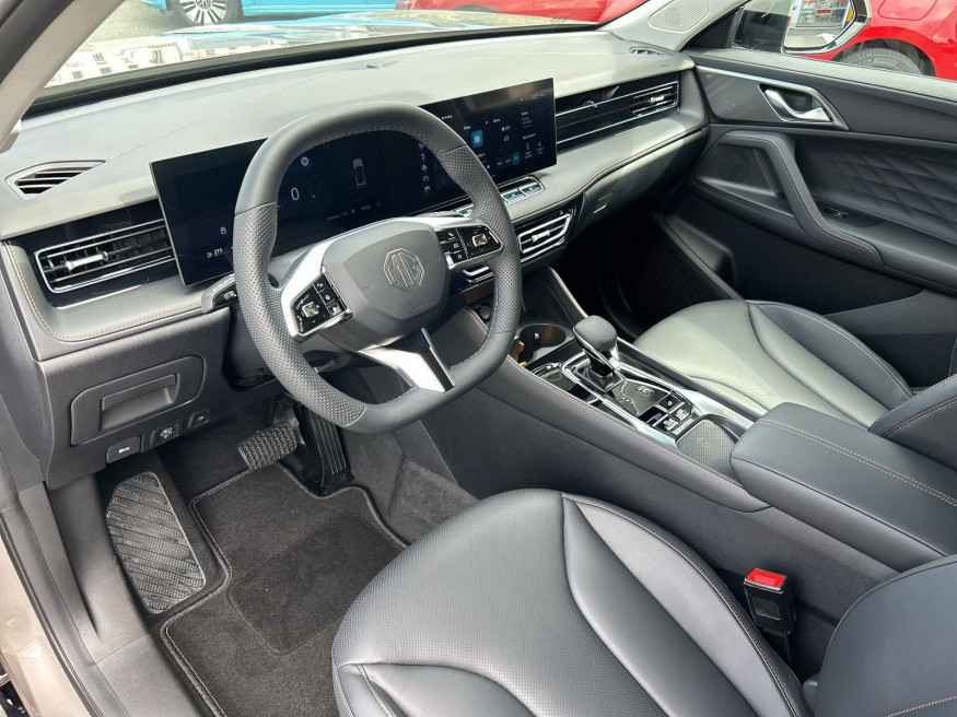 MG HS PHEV Luxury MY24