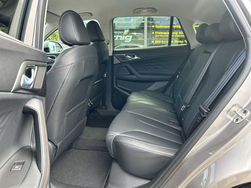 MG HS PHEV Luxury MY24