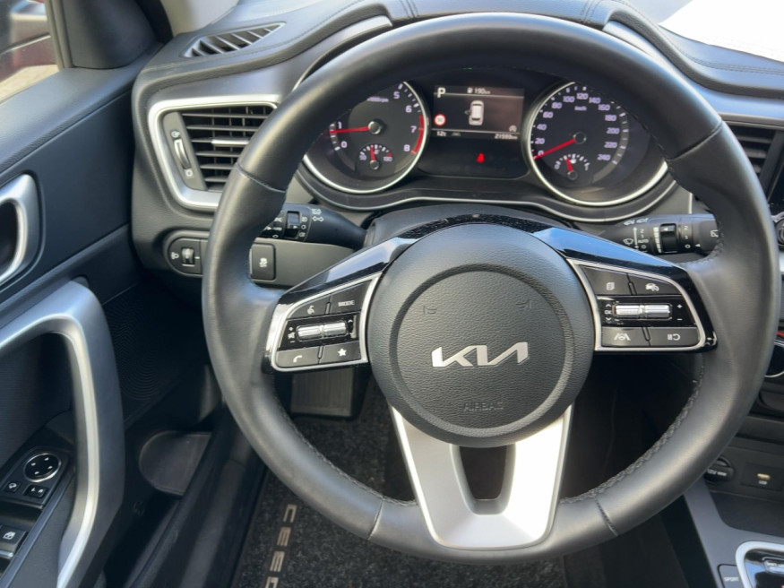 KIA Ceed SW Top,AT,VollLED,Nav,Kam,SHZ,LHZ