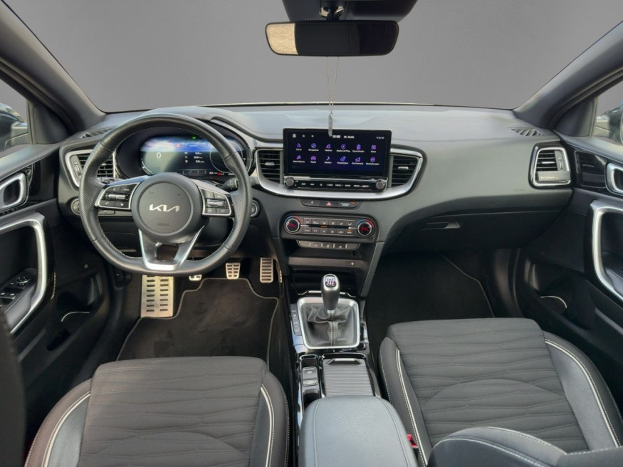 KIA Ceed 1.5 T-GDI GT-Line