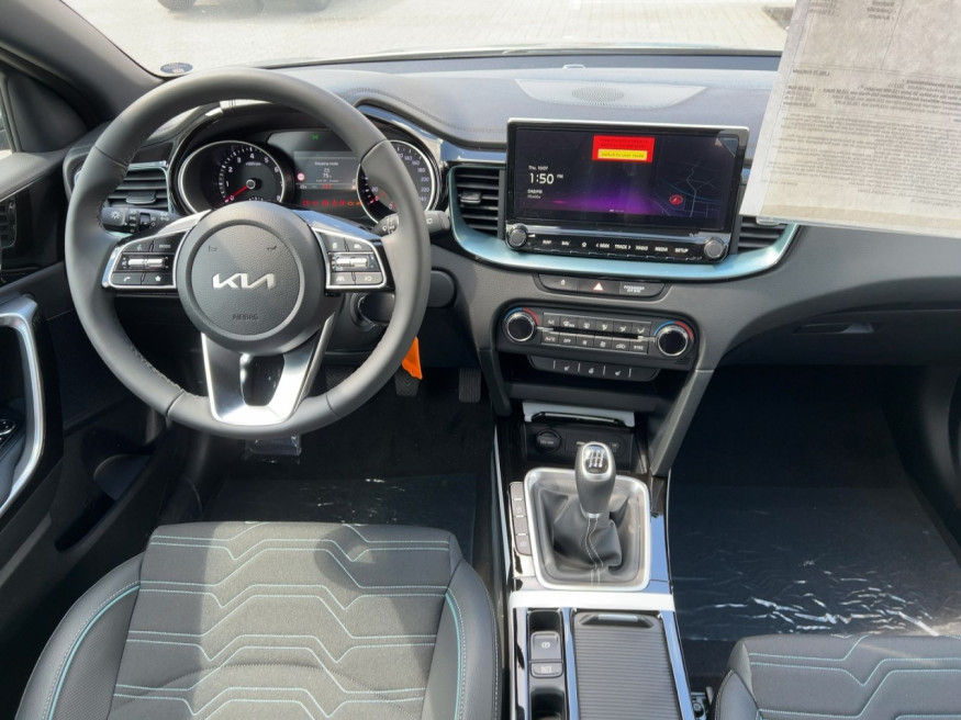 KIA Ceed SW 1.5 T-GDI Nightline Edition