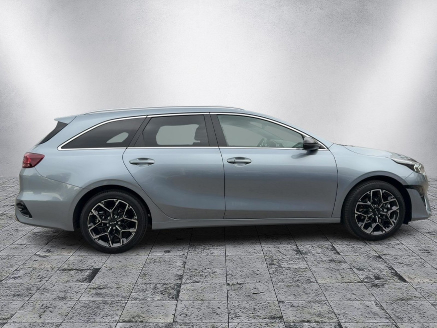 KIA Ceed SW 1.5 T-GDI GT-Line DCT7