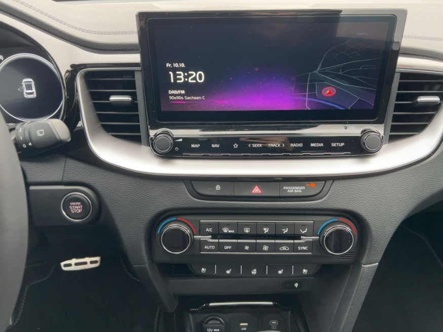 KIA Ceed 1.5 T-GDI DCT7 Platinum