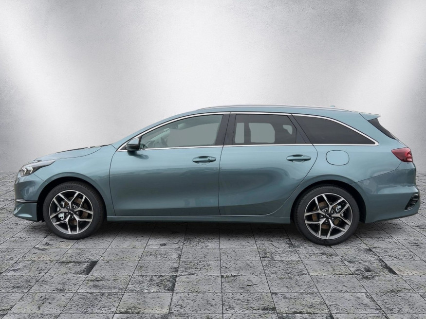 KIA Ceed SW 1.5 T-GDI Ultimate Edition