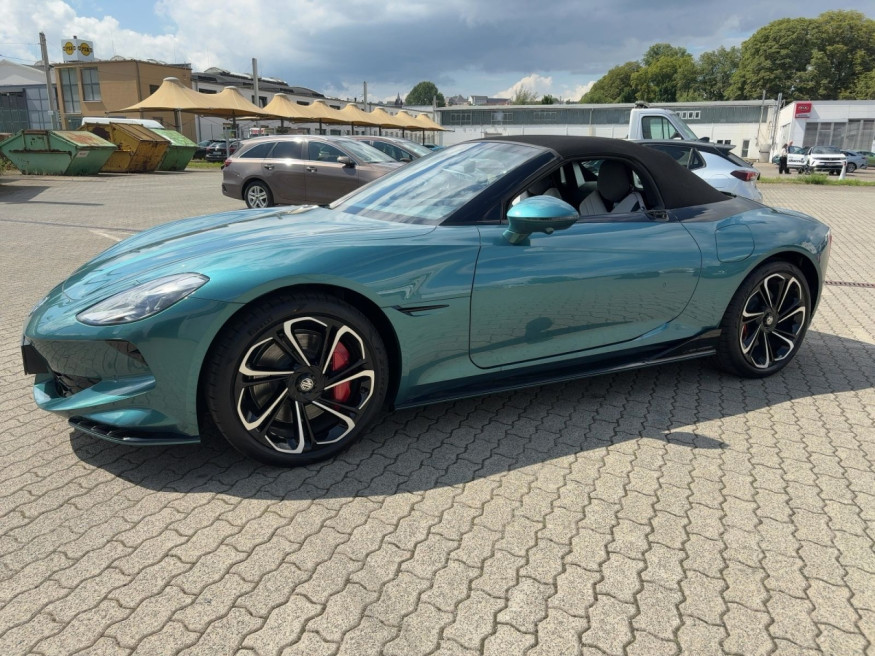 MG Cyberster Xpower 4WD