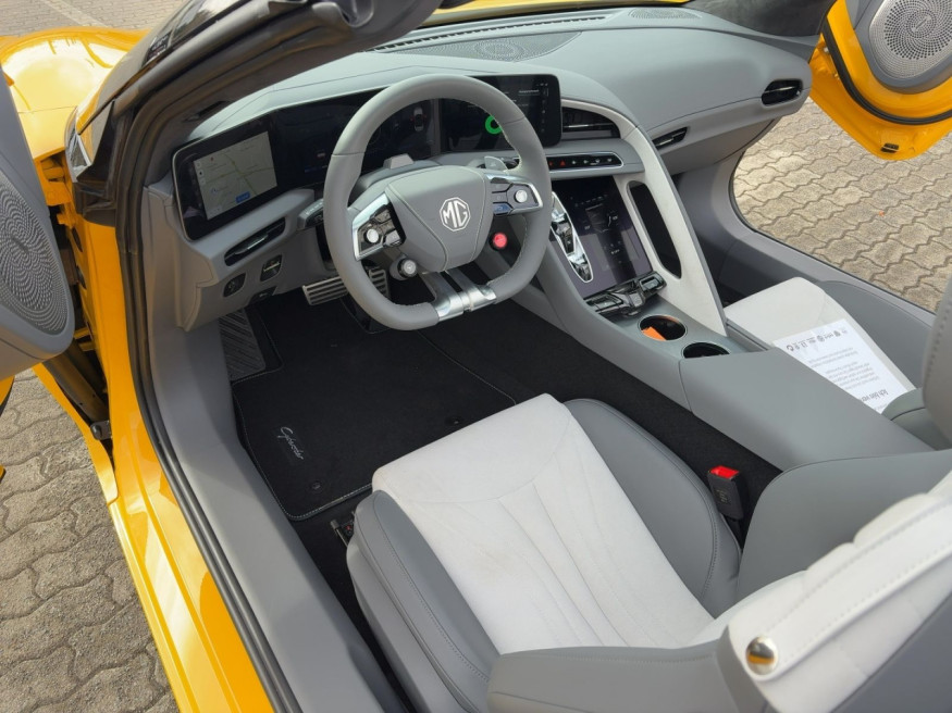 MG Cyberster Xpower MY24